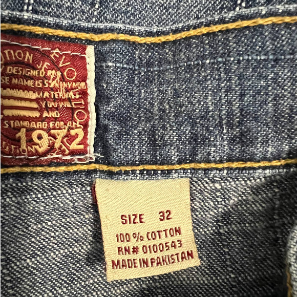 Evolution Jeans Men's Shorts with Orange Stitching Size 32 - Picture 6 of 7